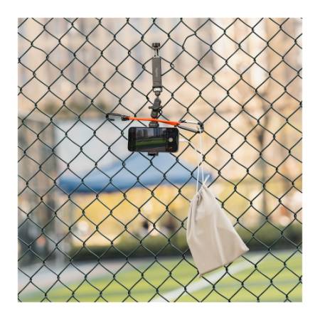 SmallRig 5726 - mocowanie, uchwyt montażowy na ogrodzenie/płot lub siatkę - przykład użycia
